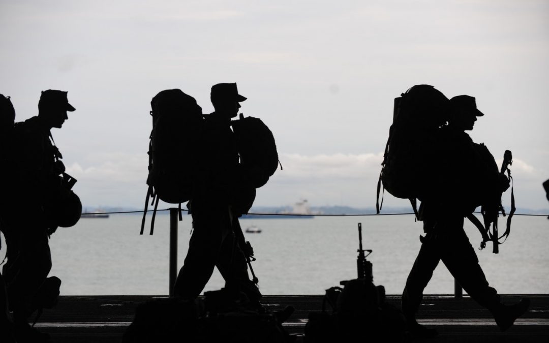 Hunger For God: Nearly 1000 Soldiers Come to Faith